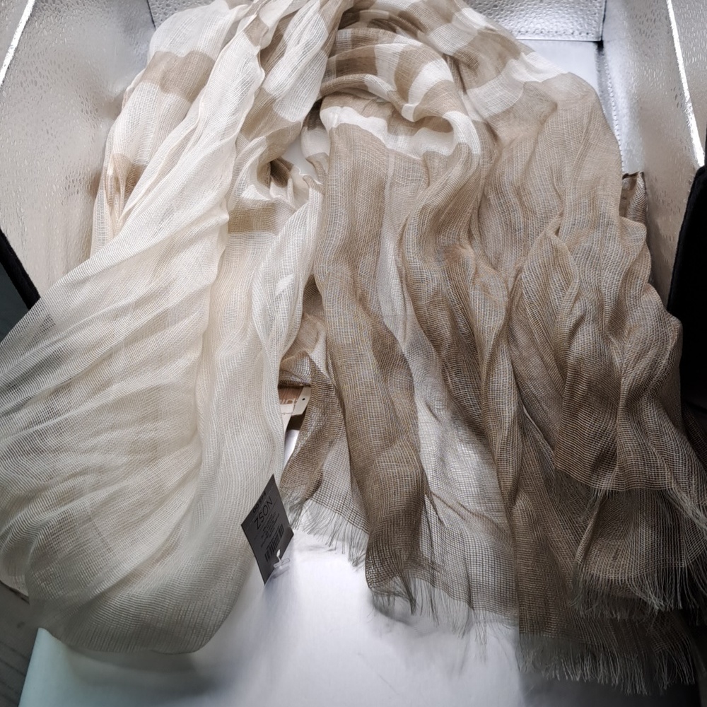 Chicos Hazel Coriander Taupe Lightweight Oblong Scarf - Picture 4 of 4